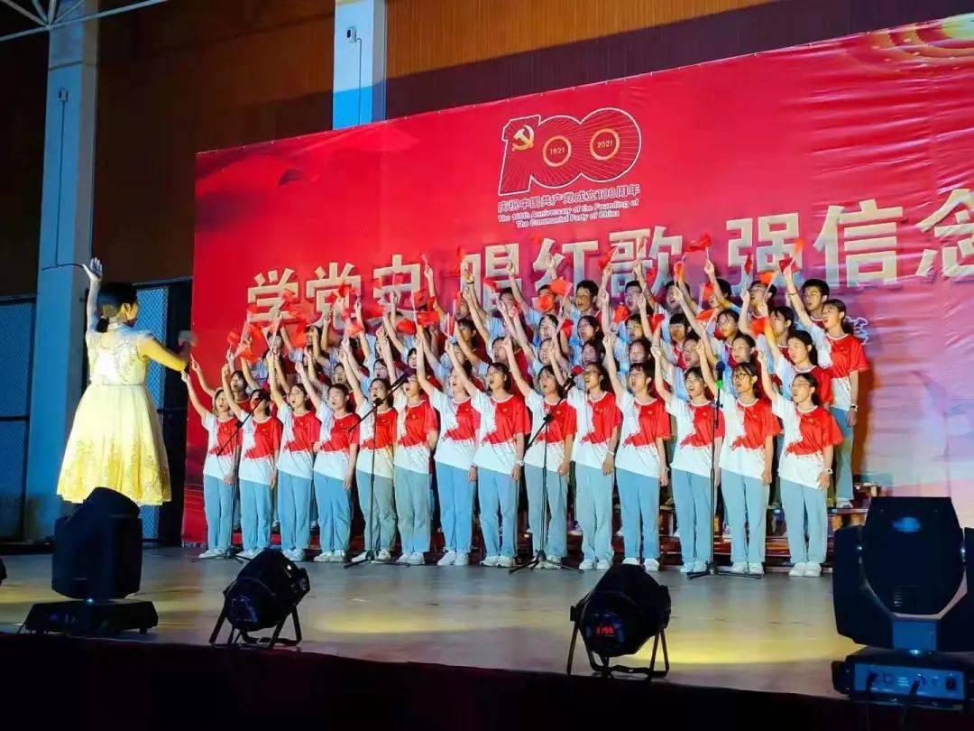 模仿动物爬行的方式,真的能治好腰病吗?有问必答,快速解答你的疑问